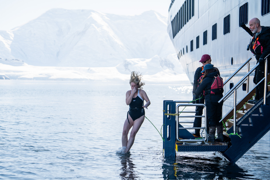 atlas-ocean-voyages-polar-plunge