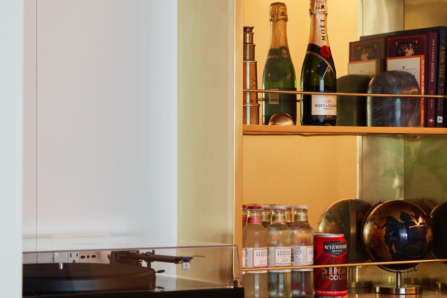 virgin-suite-minibar