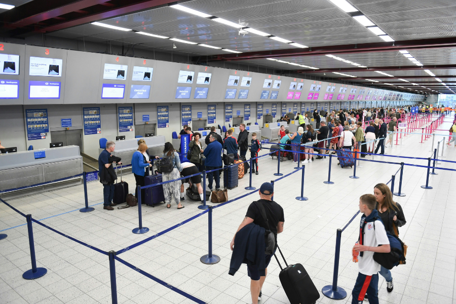 airport-queue