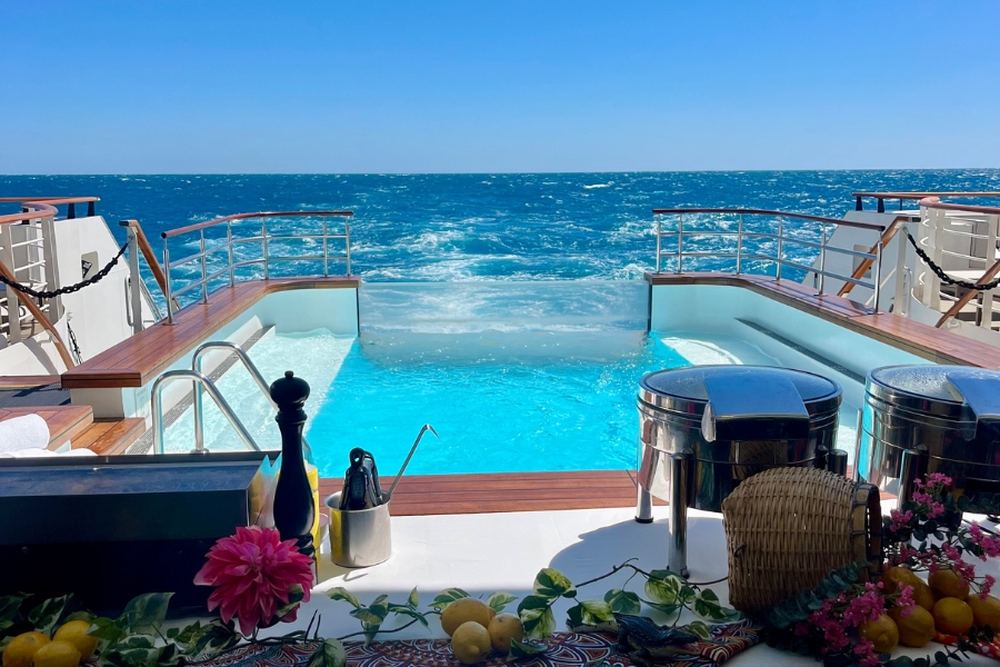 Ponant Pool Deck