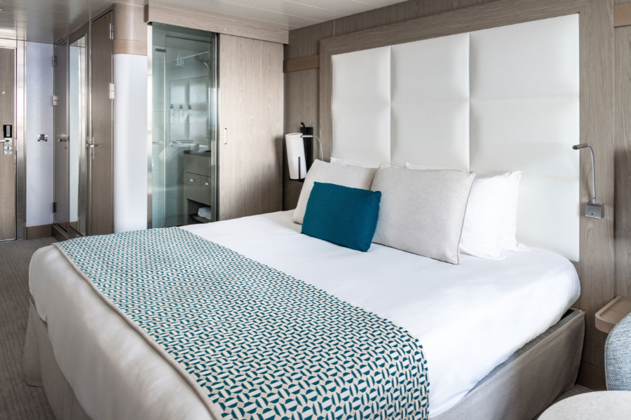 Ponant-stateroom