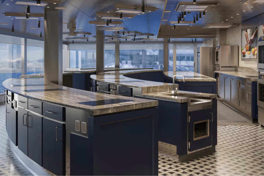 regent-seven-seas-culinary-arts-kitchen
