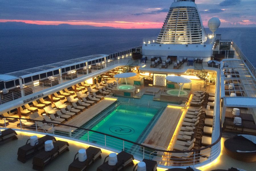 The Complete Guide to Plug Sockets on Cruise Ships