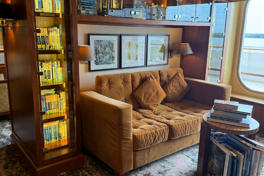 crystal-cruises-library