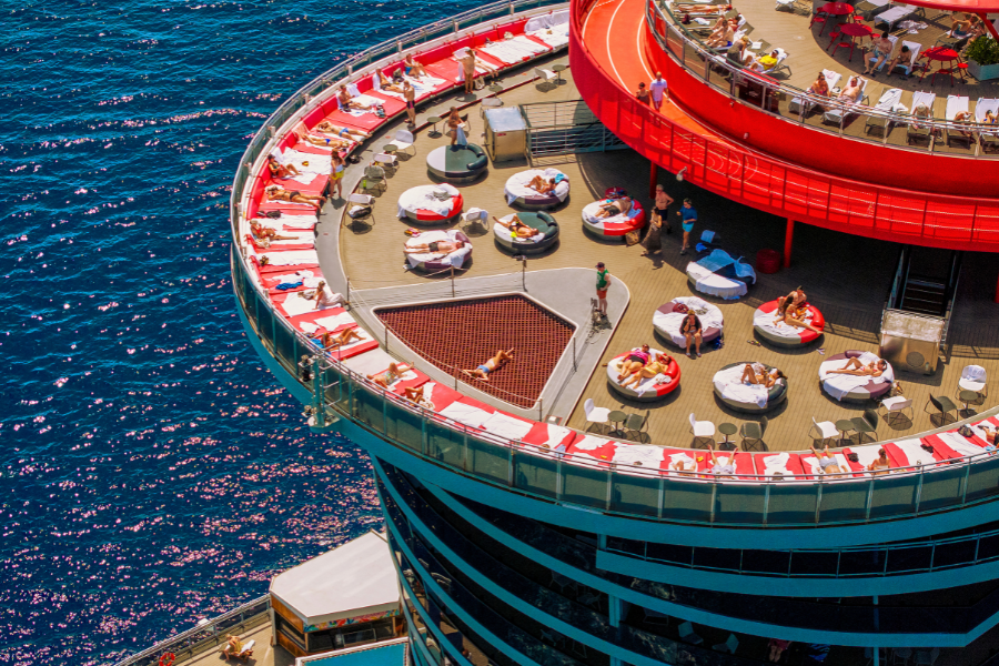 virgin-voyages-deck