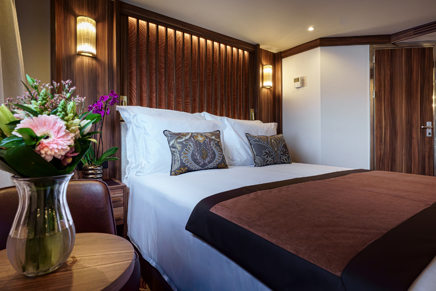 amawaterways-amasintra-suite