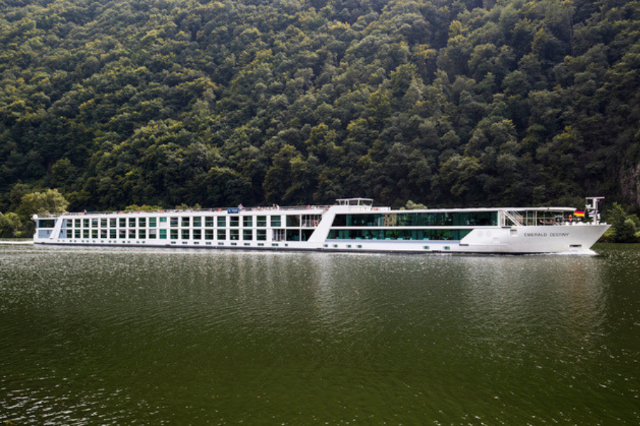 danube river cruise budapest to prague