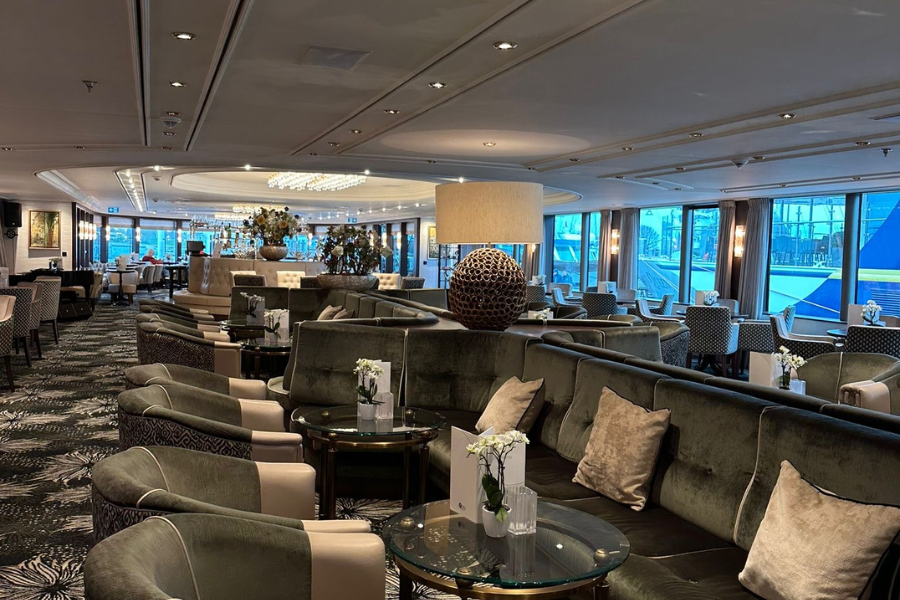 riviera-geoffrey-chaucer-restaurant