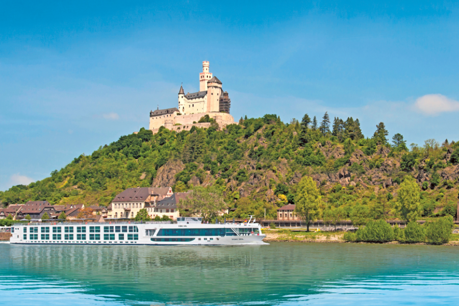 scenic-river-cruise