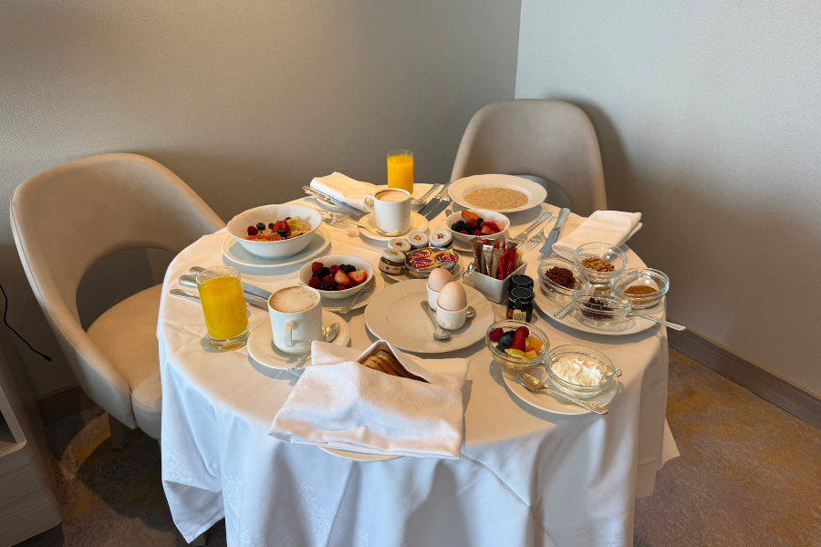 crystal-serenity-in-suite-breakfast