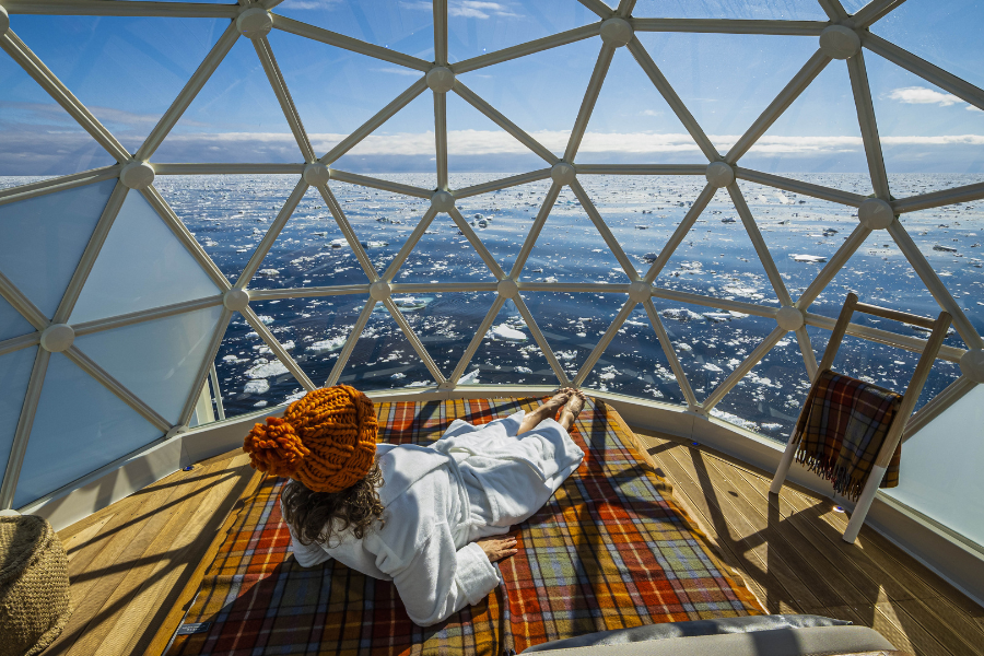 lindblad-expeditions-dome