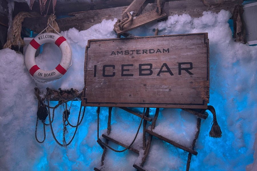 ice-bar
