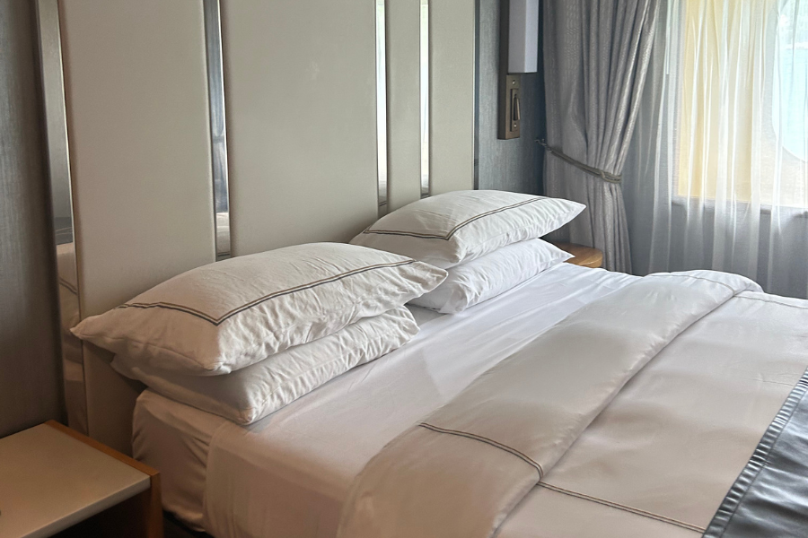 suite-azamara