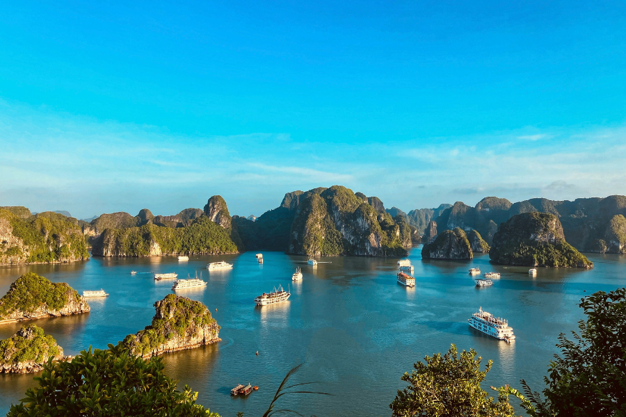 Halong-bay-vietnam