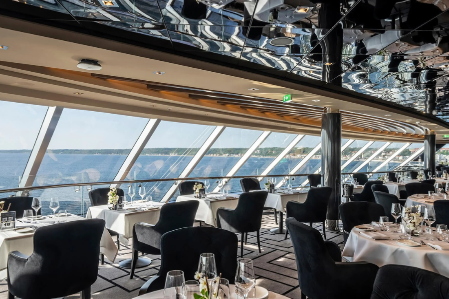 msc-yacht-club-dining