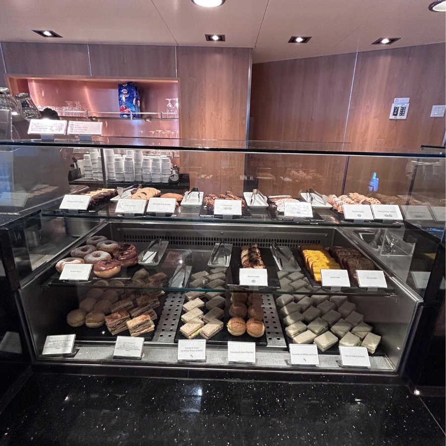 Seabourn Square Snack Bar